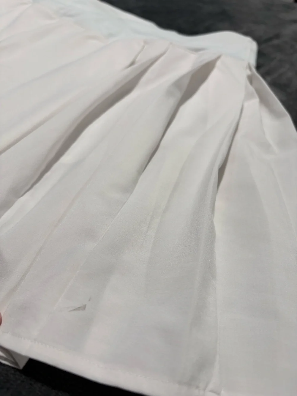 lululemon athletica White Active Skirt with Built-In Liner
